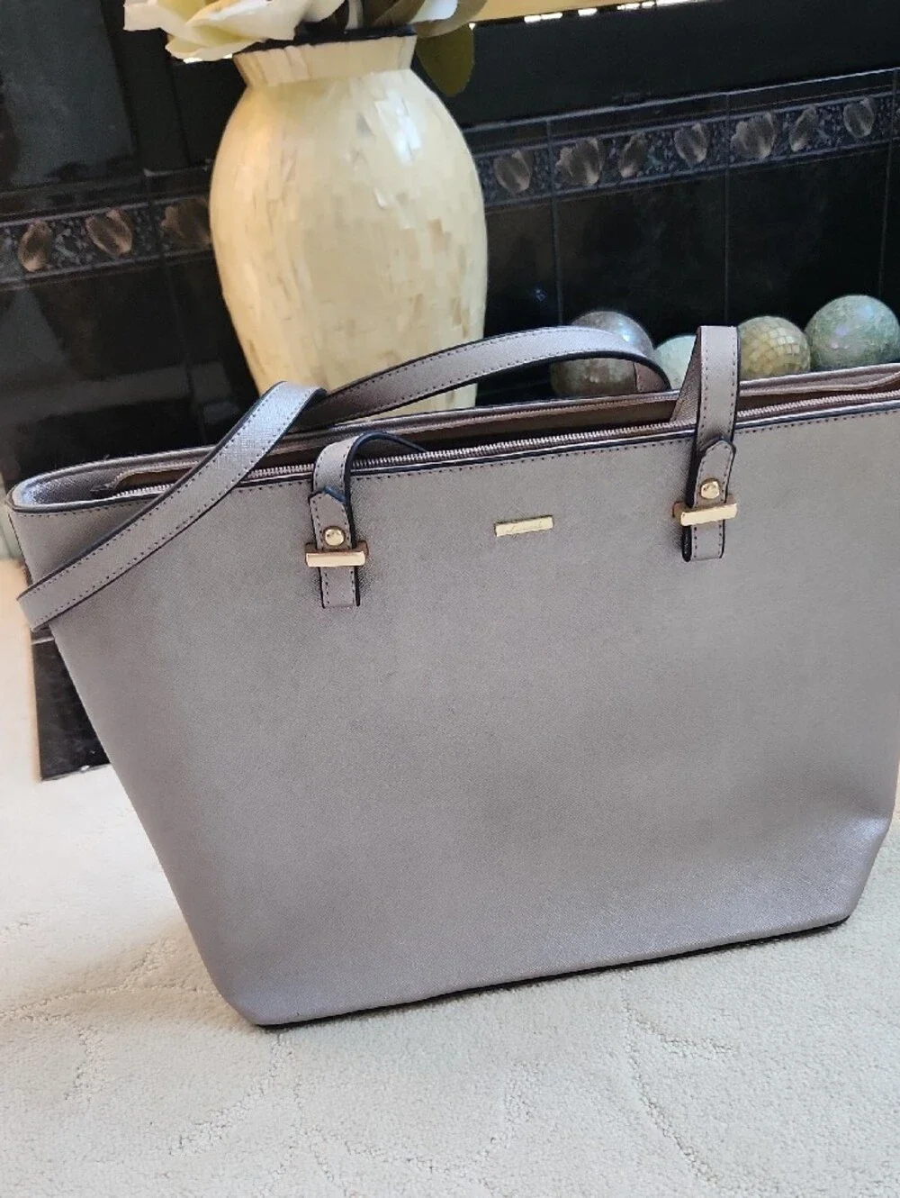 Three-Piece Women’s Tote Set - Gray